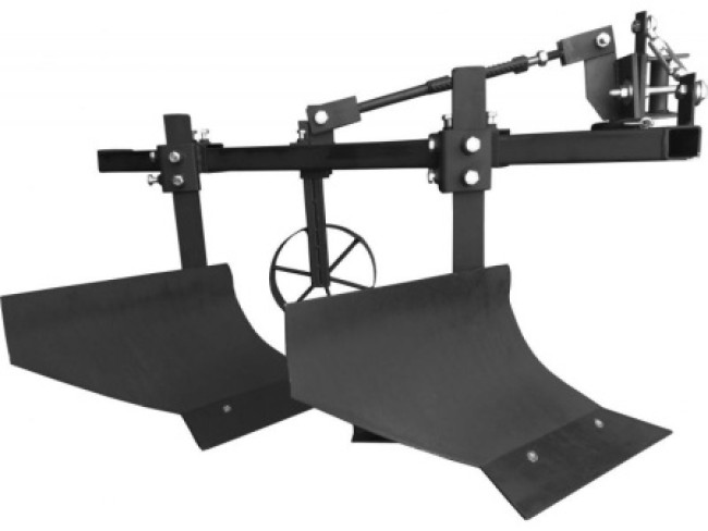 Минитрактор Rossel XT-152D в комплекте с навесным оборудованием Минитрактор Rossel XT-152D в комплекте с навесным оборудованием