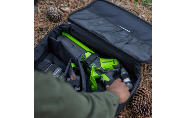 Мини-пила цепная аккумуляторная Greenworks G24CSMNXK2 24В (в комплекте АКБ 2А/ч + ЗУ)